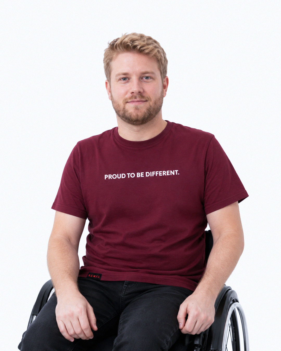 Stolz, anders zu sein T-Shirt - Burgund